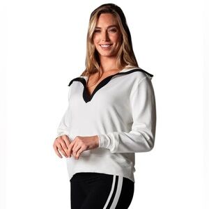 Tavi Cozy Collared Sweatershirt